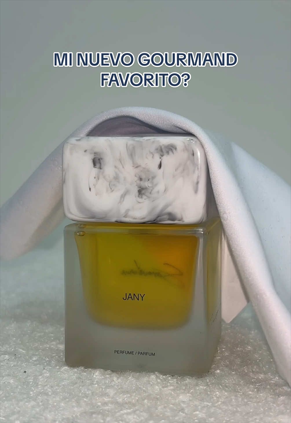 @Katia Romo | Perfumes