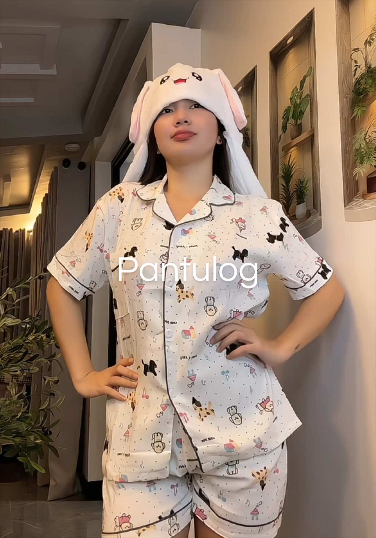 @Hazelpetipit