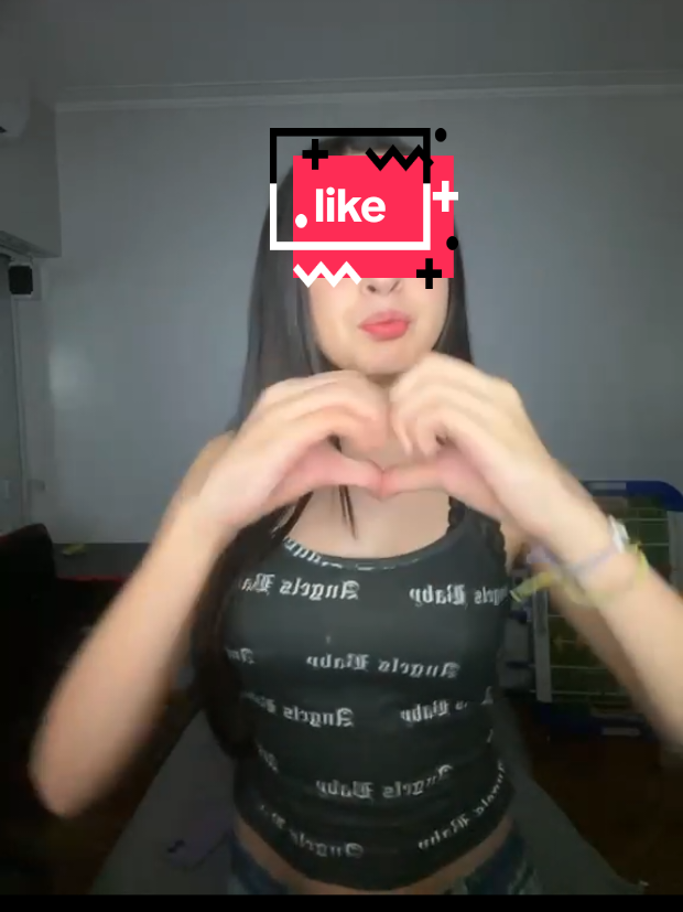 @Evuu