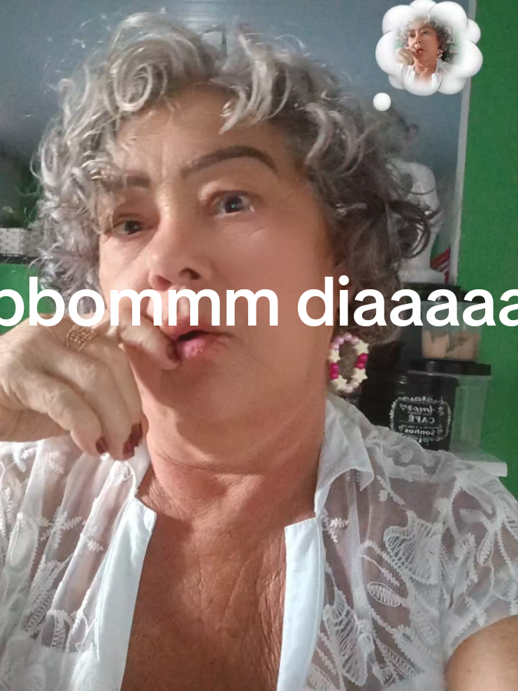 @Anamarialiveee@