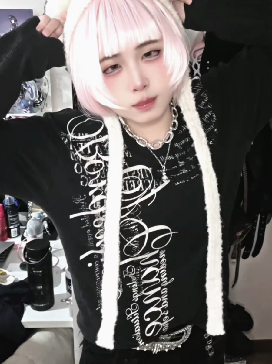 @クロウウウウ