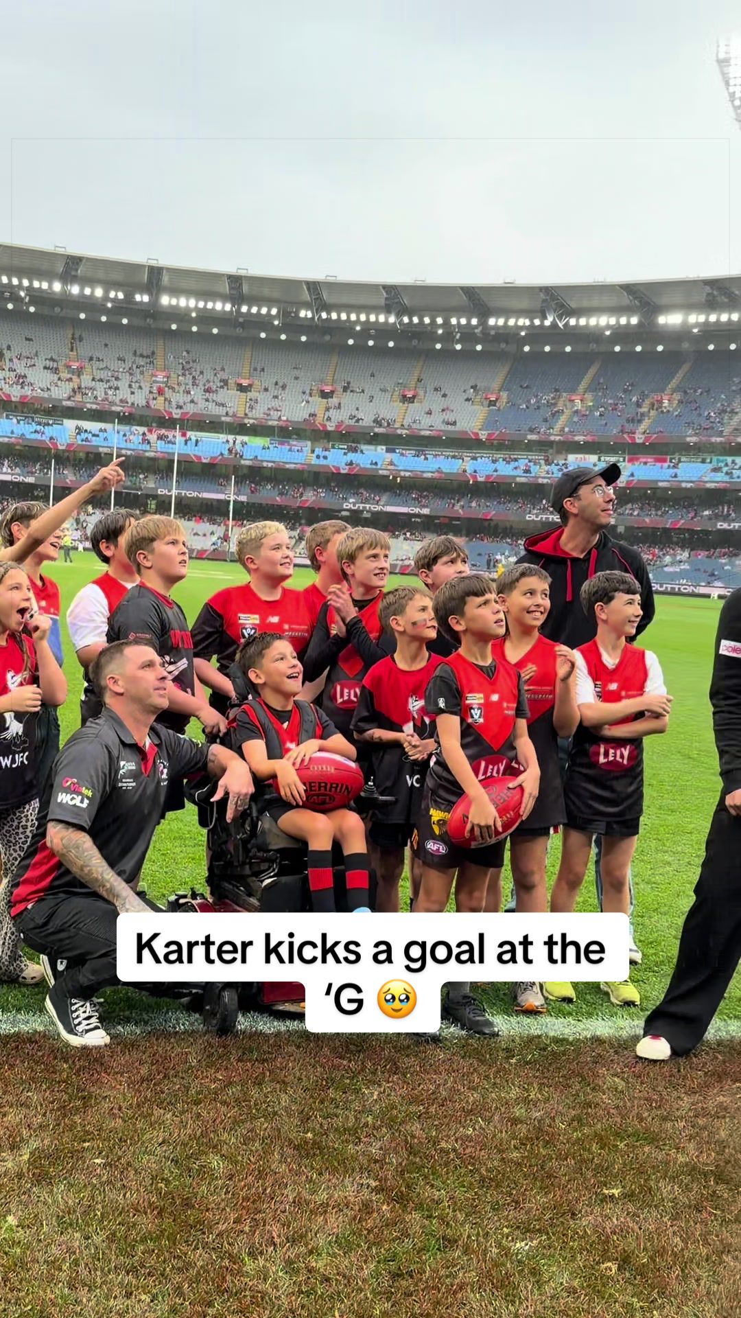@Essendon FC