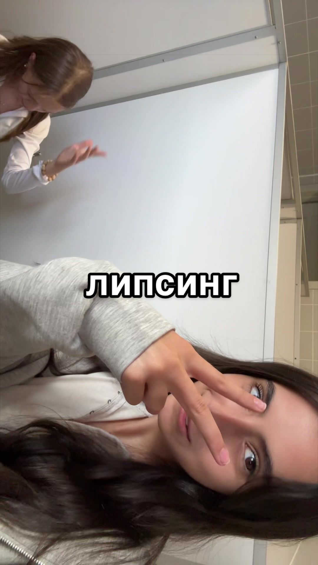 @кируся🎀
