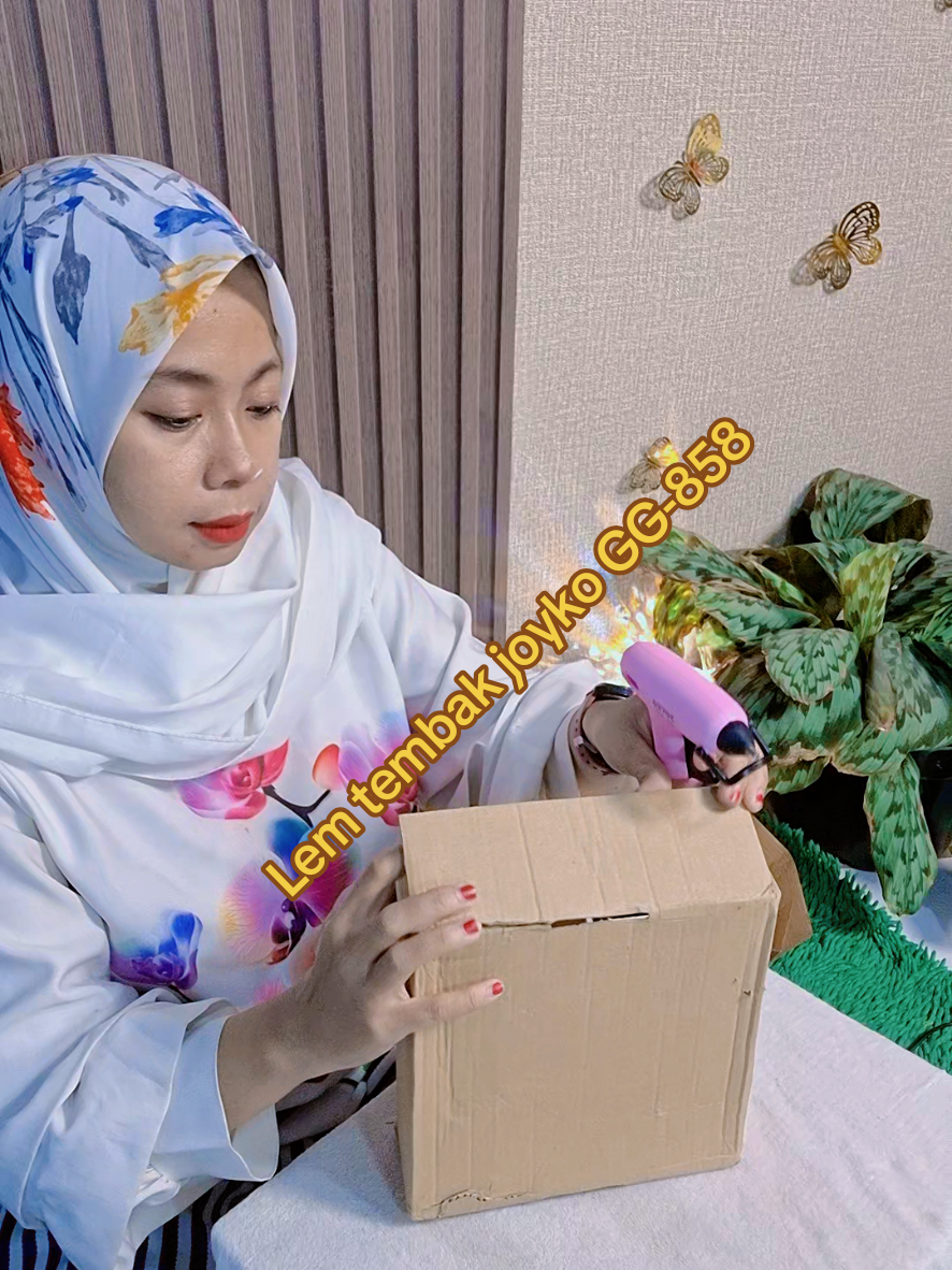 @Siti Fatimah|Gift Box