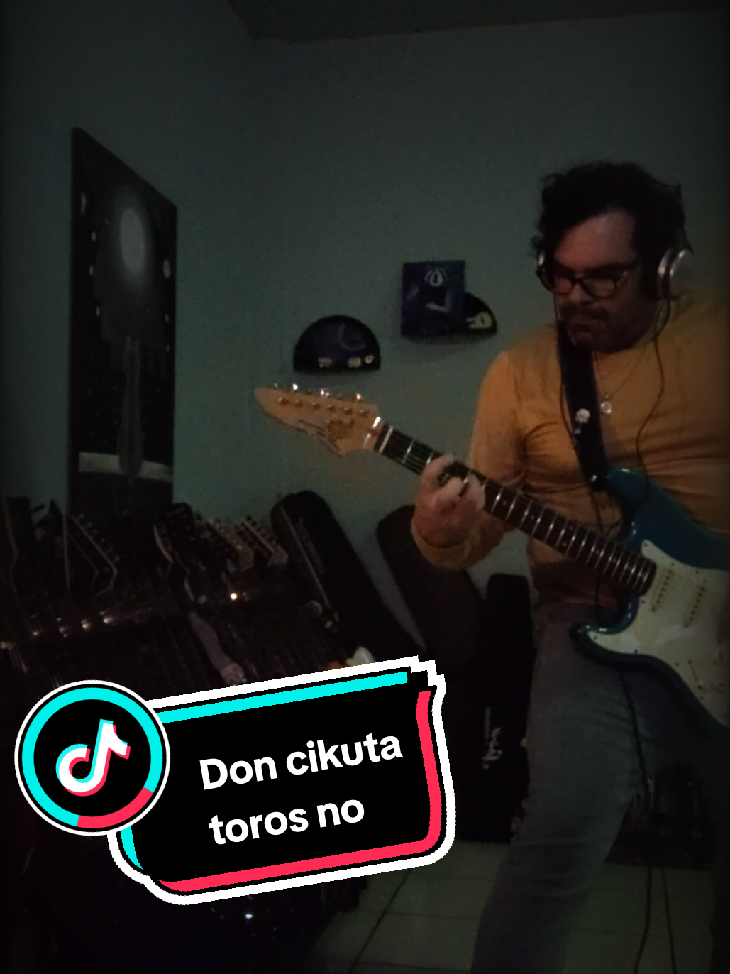 @guitarra encontrada