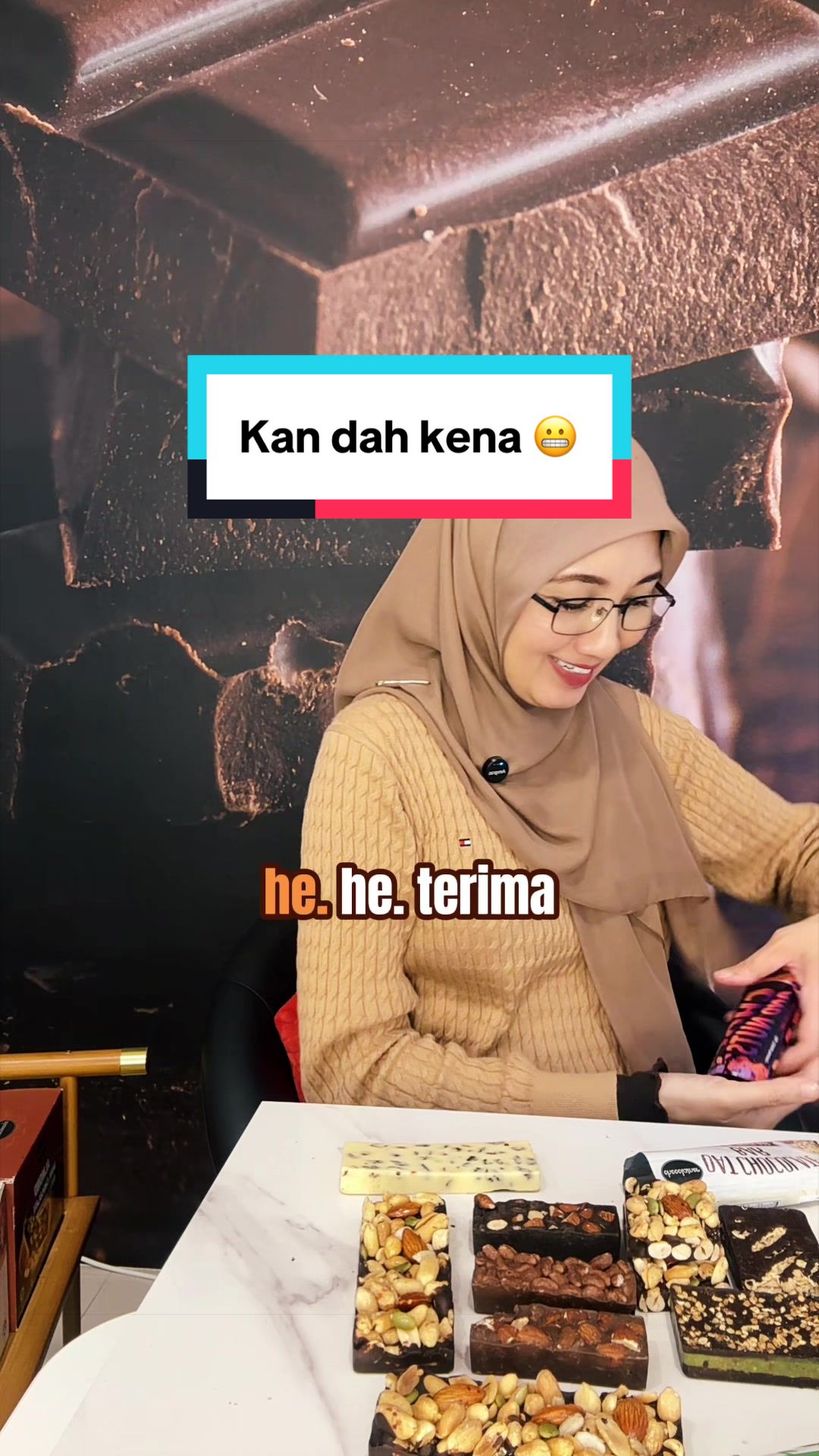 @CikNa Chocotainer