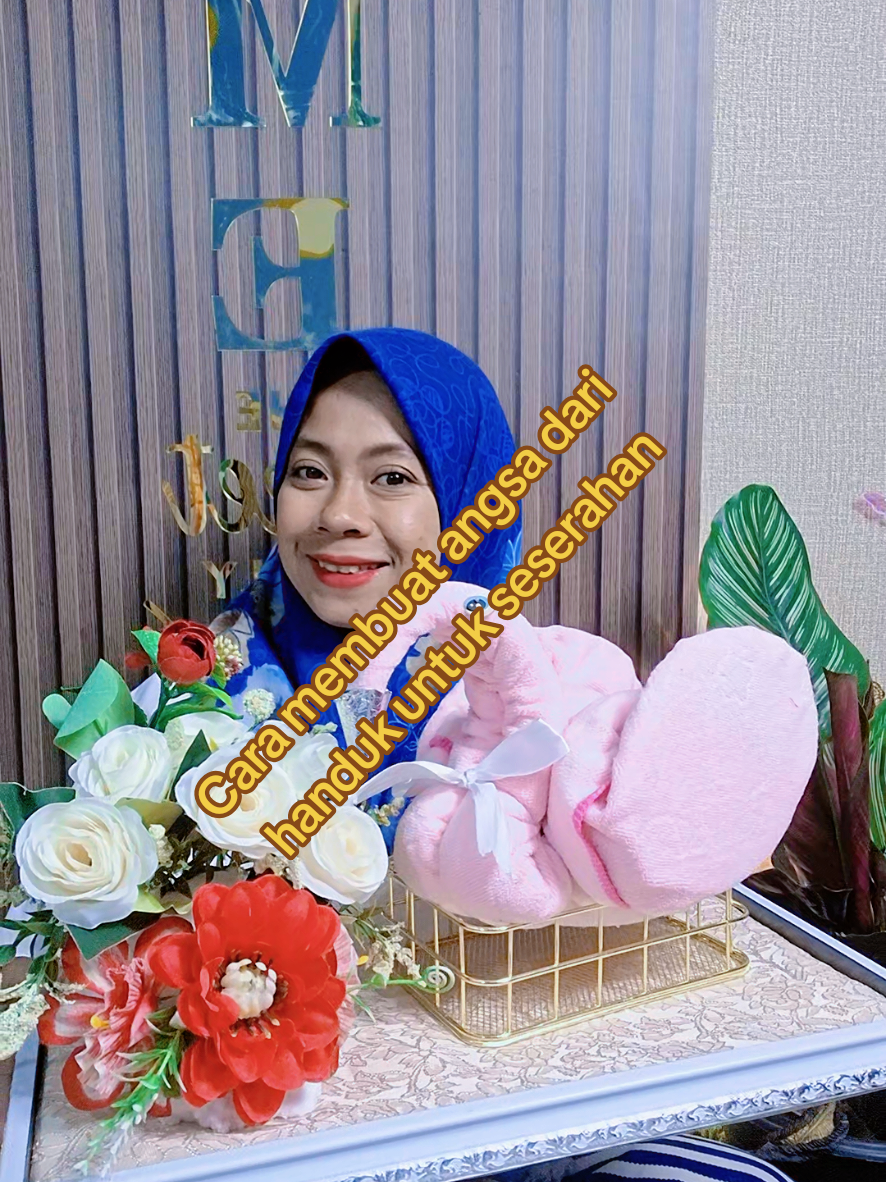 @Siti Fatimah|Gift Box