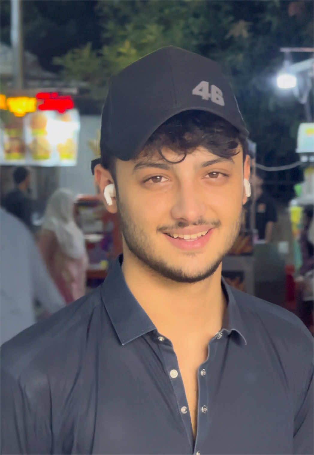 @Hussain_🫀