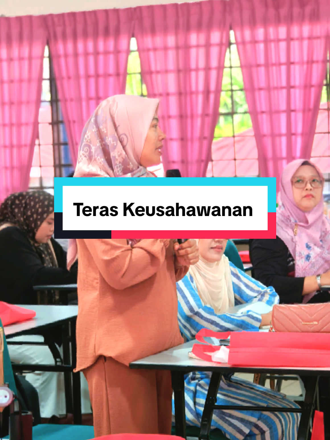 @Aisya &reg;Aisyaliza&reg;