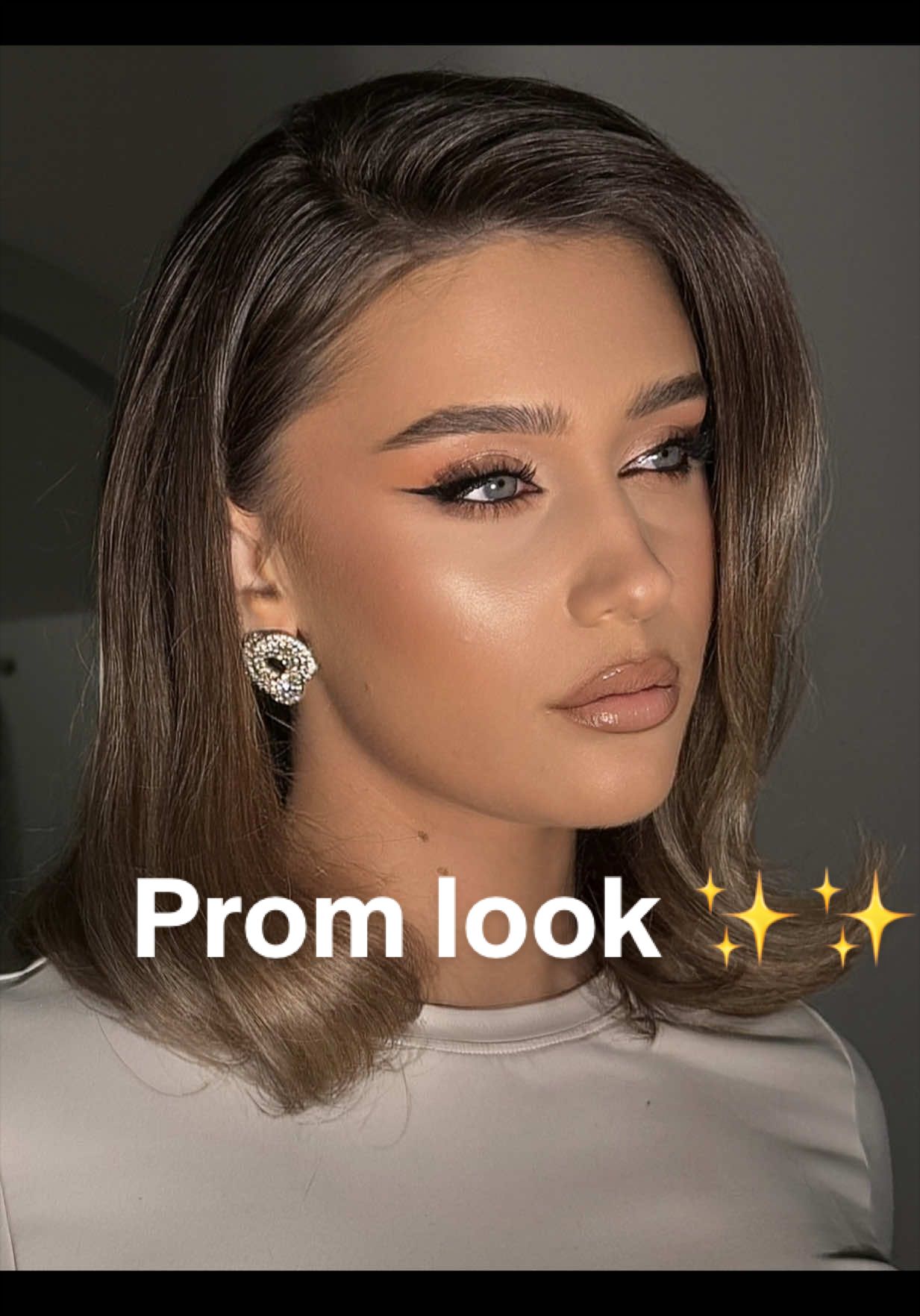 @Makeupby_stelin