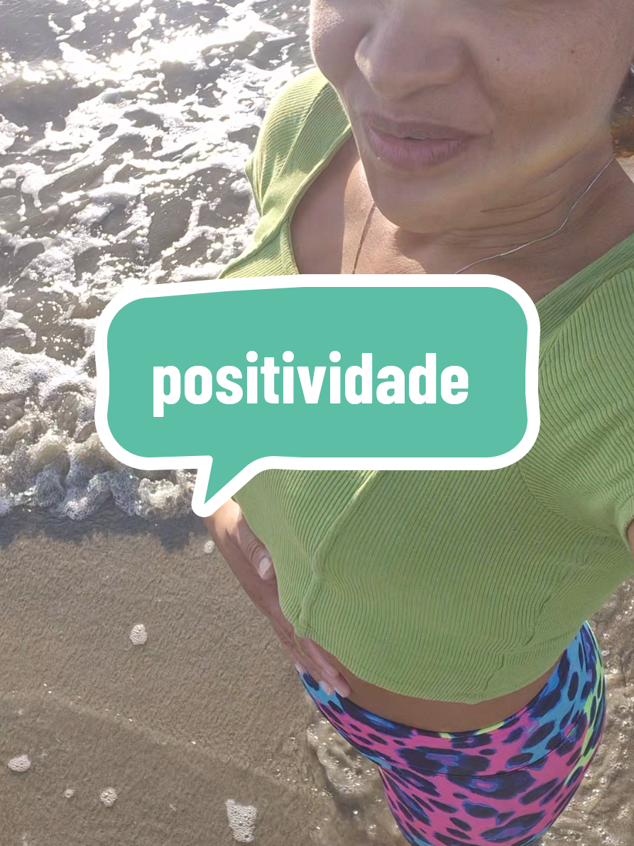 @Priscila | Do caos ao litoral
