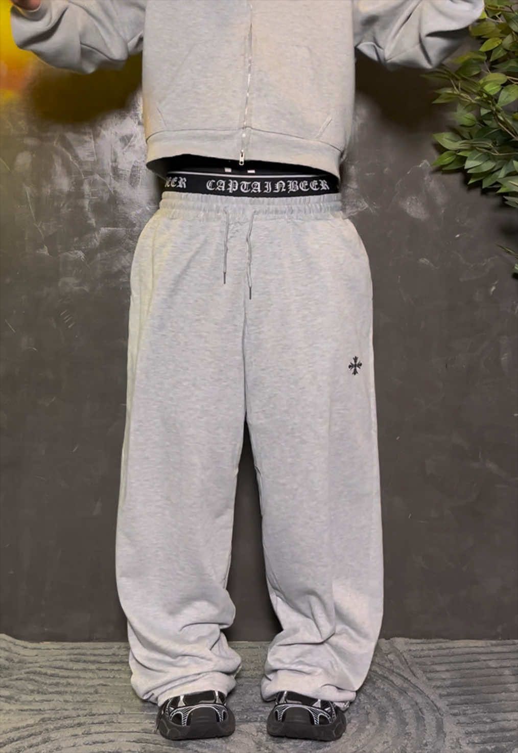@UNSEEN CLOTHING