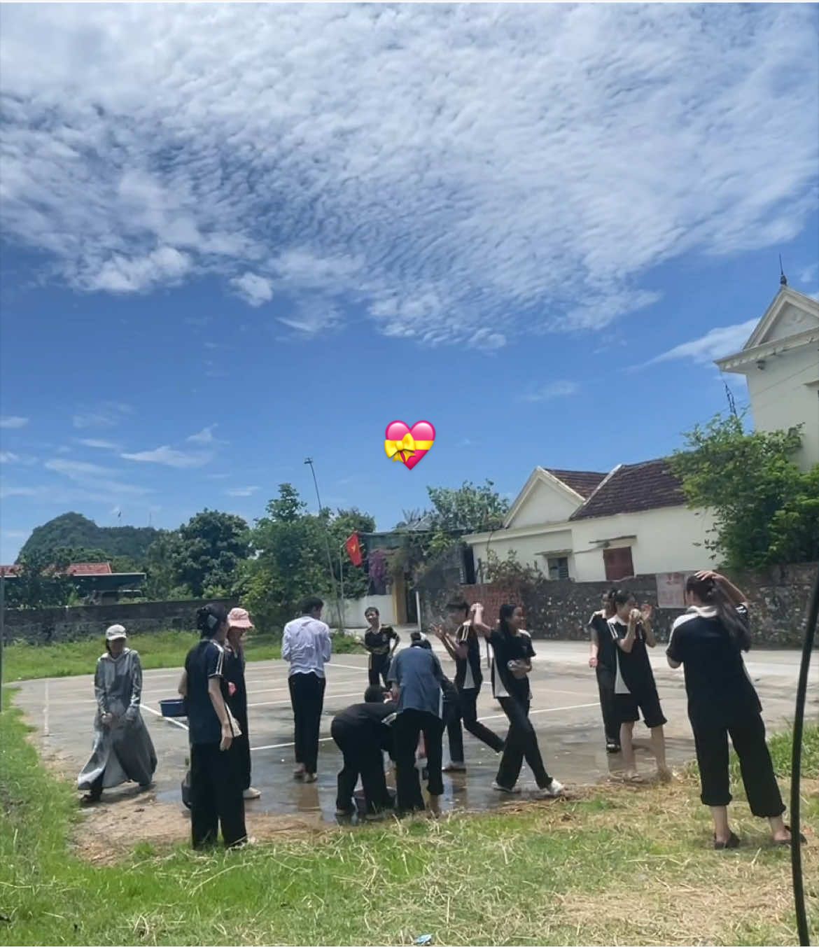 @9B ai cũng m&ecirc;😍