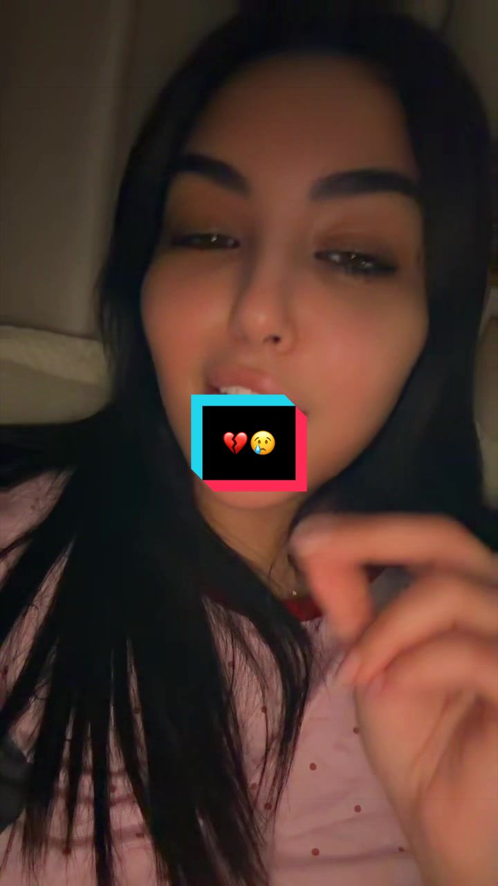 @Yasmine Belkacem