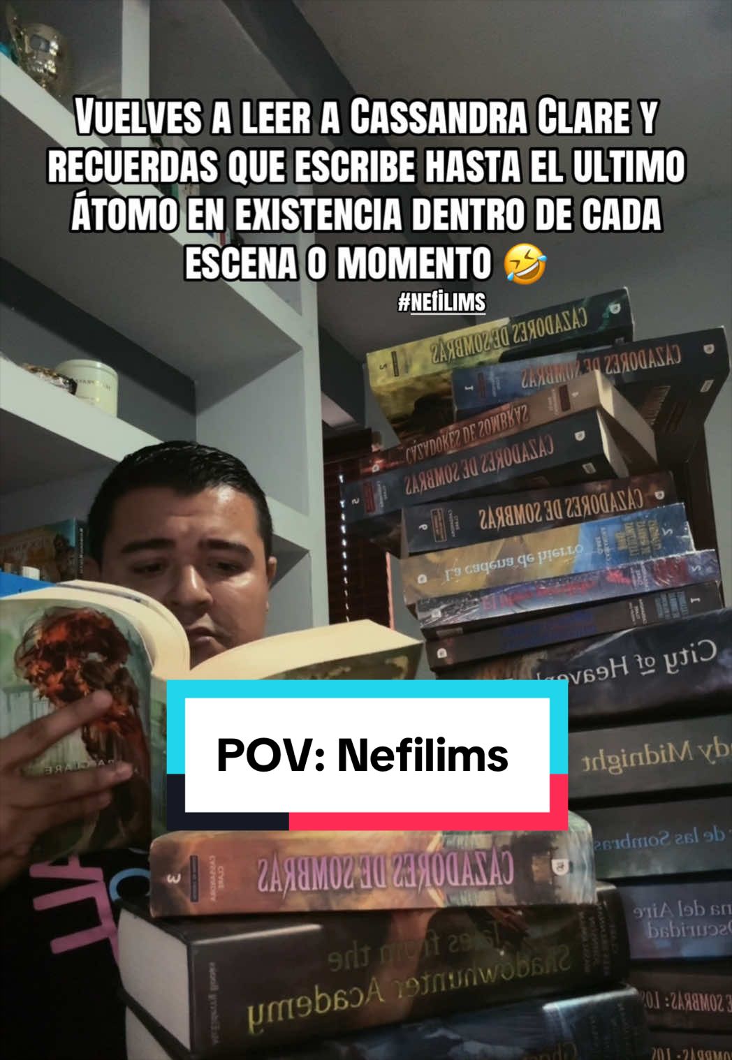 @Brian Urrea 👨🏽&zwj;🏫🤟🏽📚