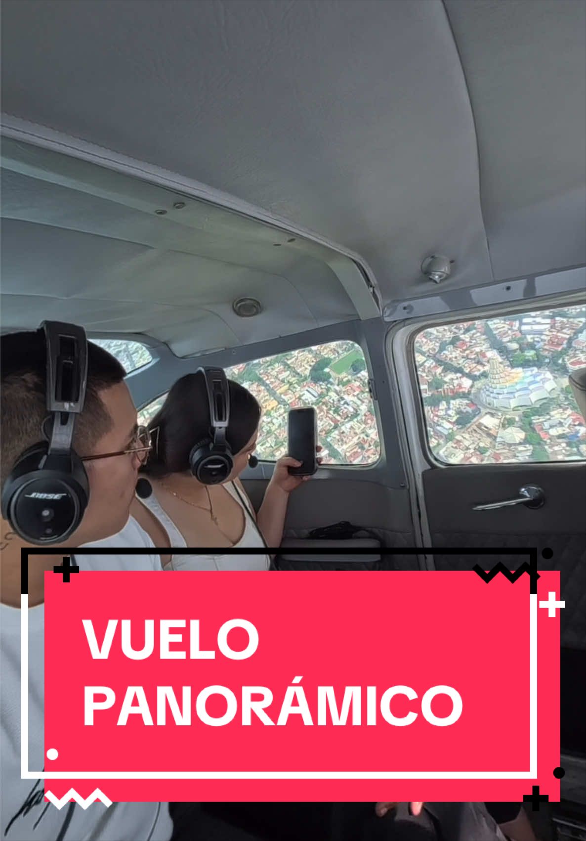 @Vuelos SkyExplore