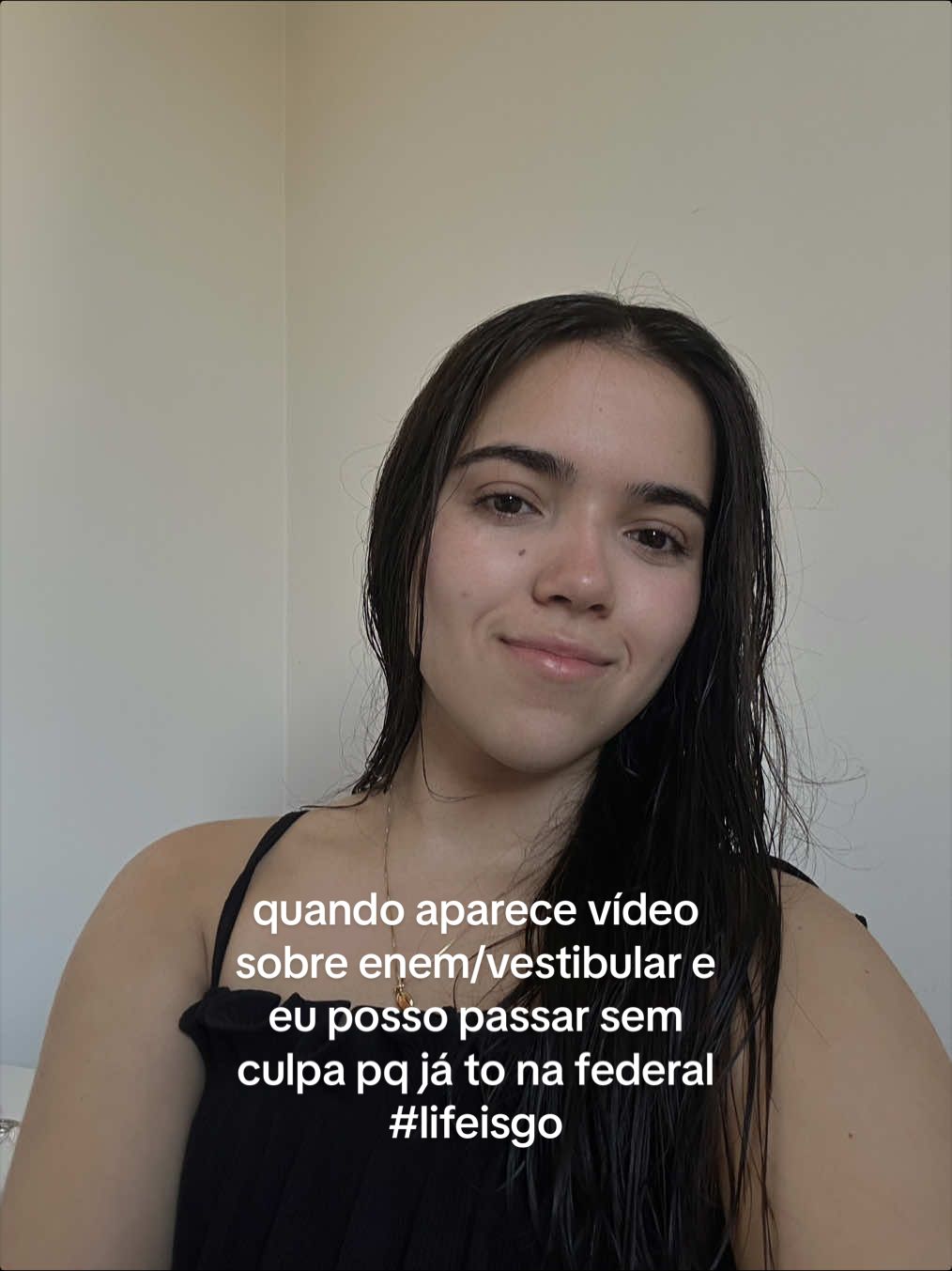 @LittleAna | Estudante de Psico