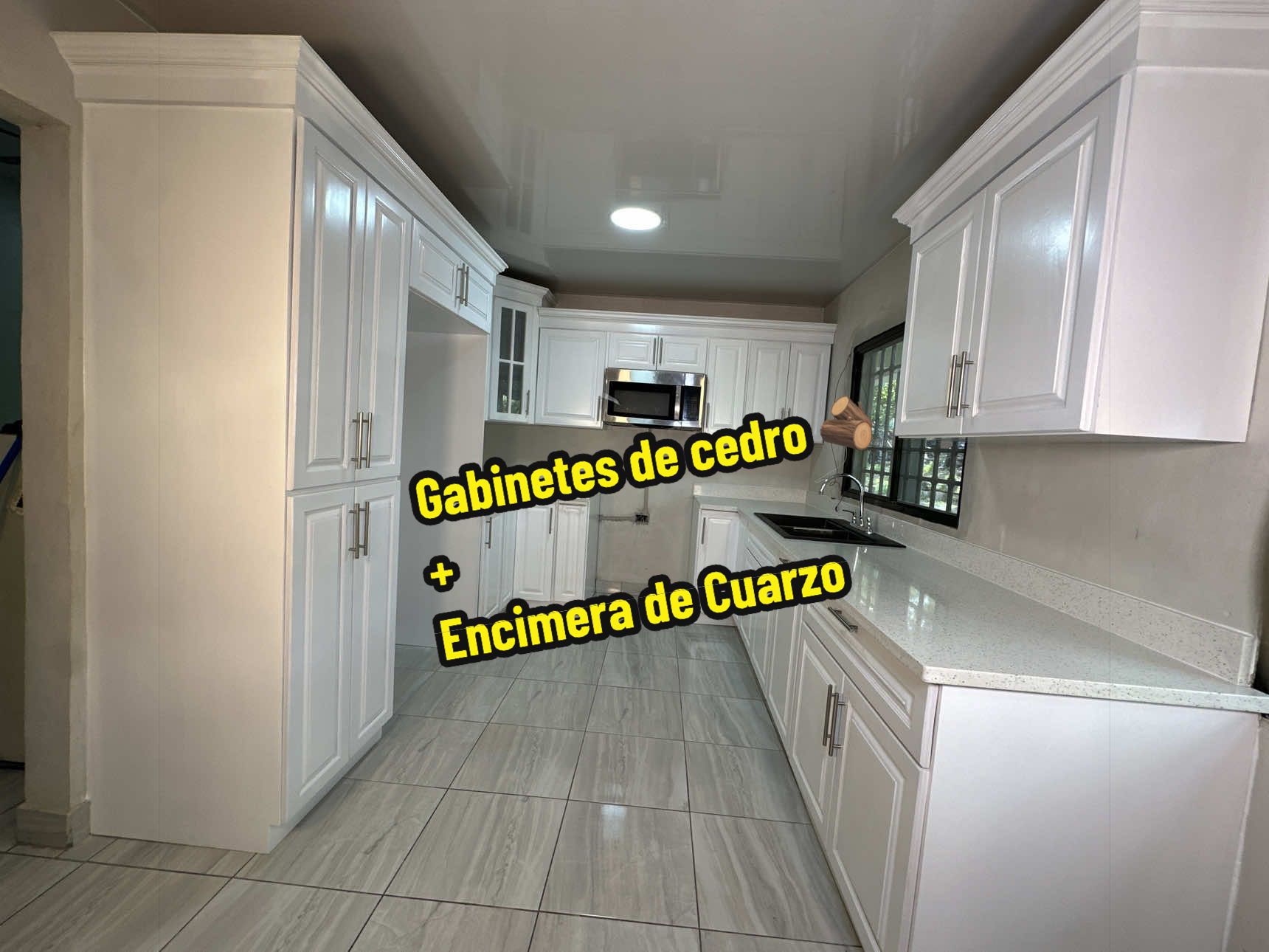@Luxury Kitchens