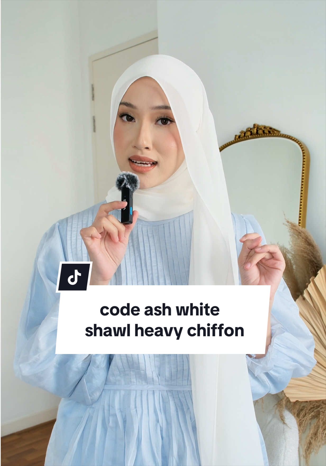 @AmyraHijab