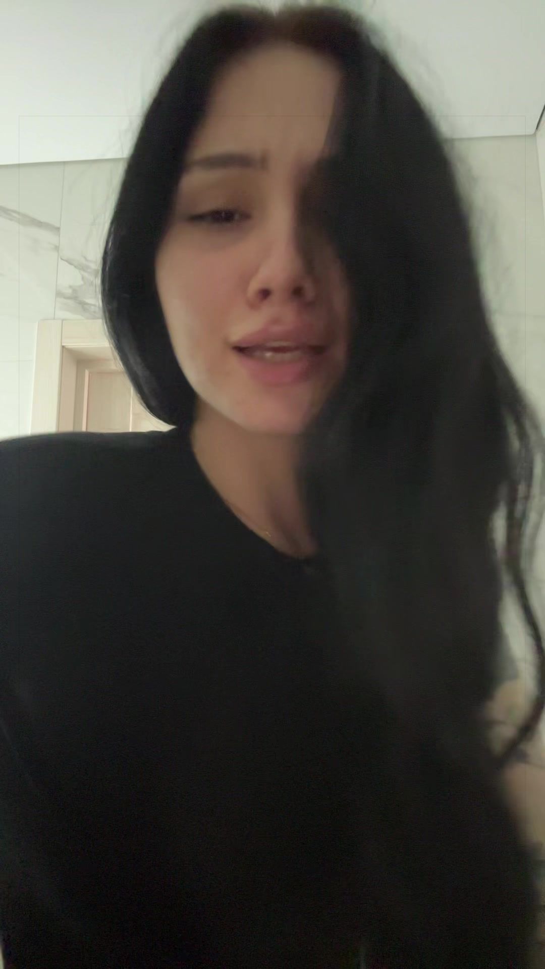 @натутя
