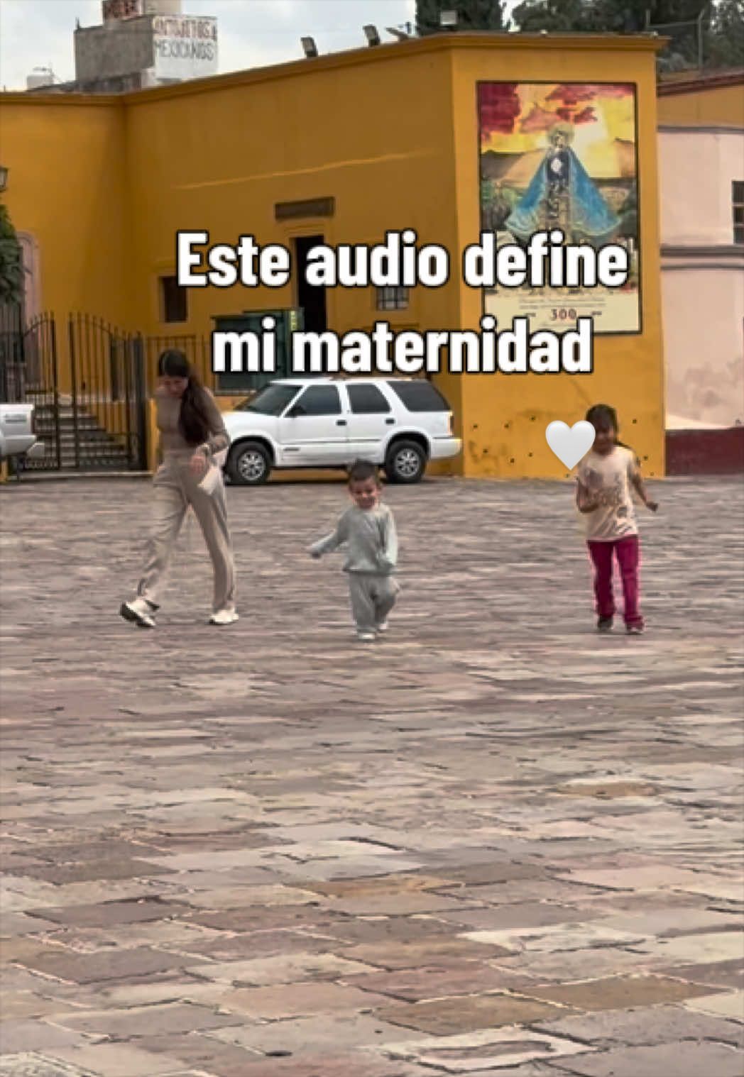 @Soymamámillenial90