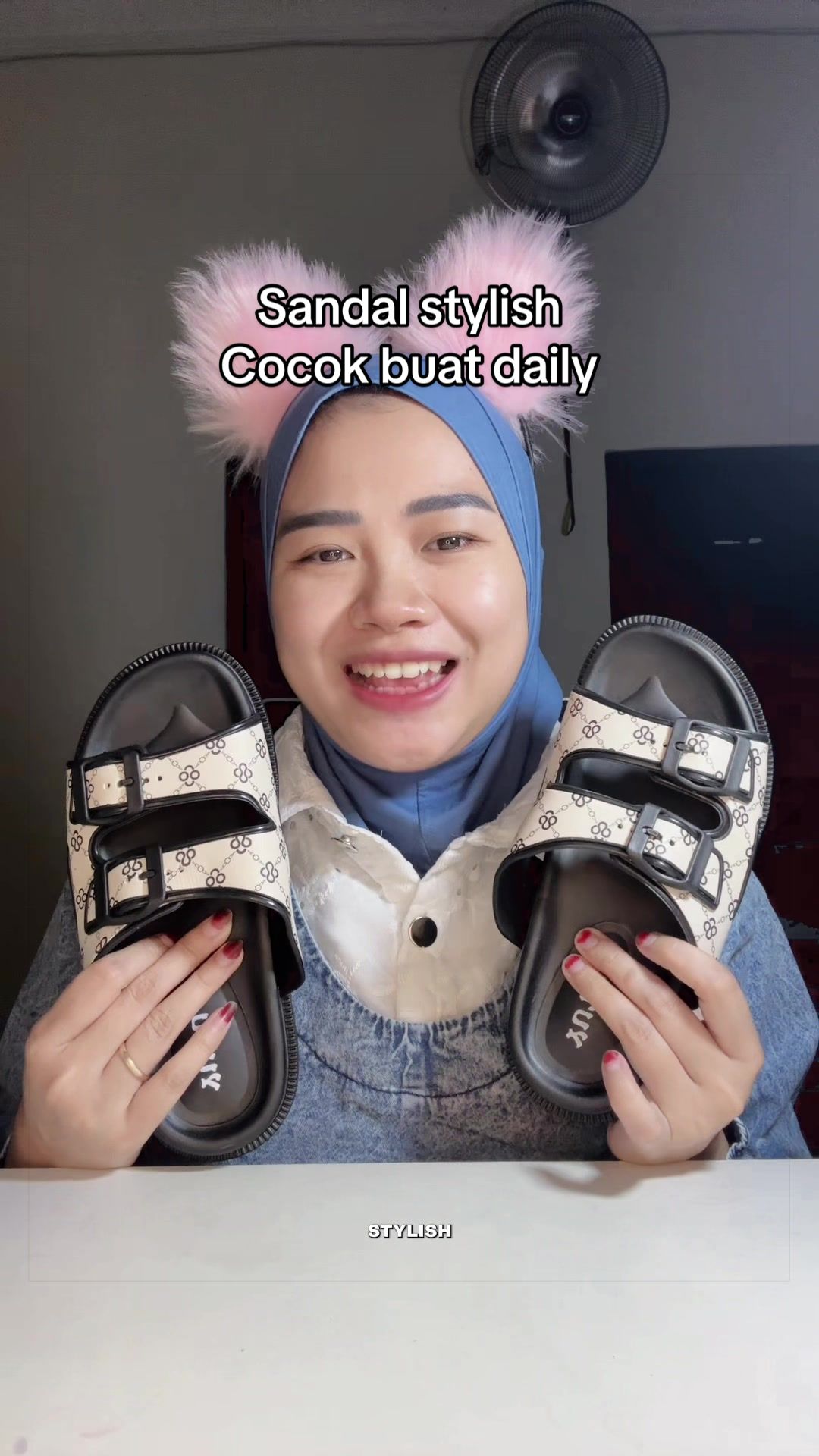 @EkaNis14