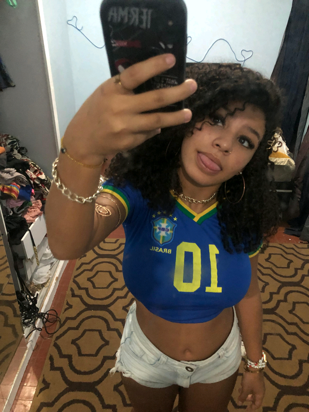 @Thuyane ✨