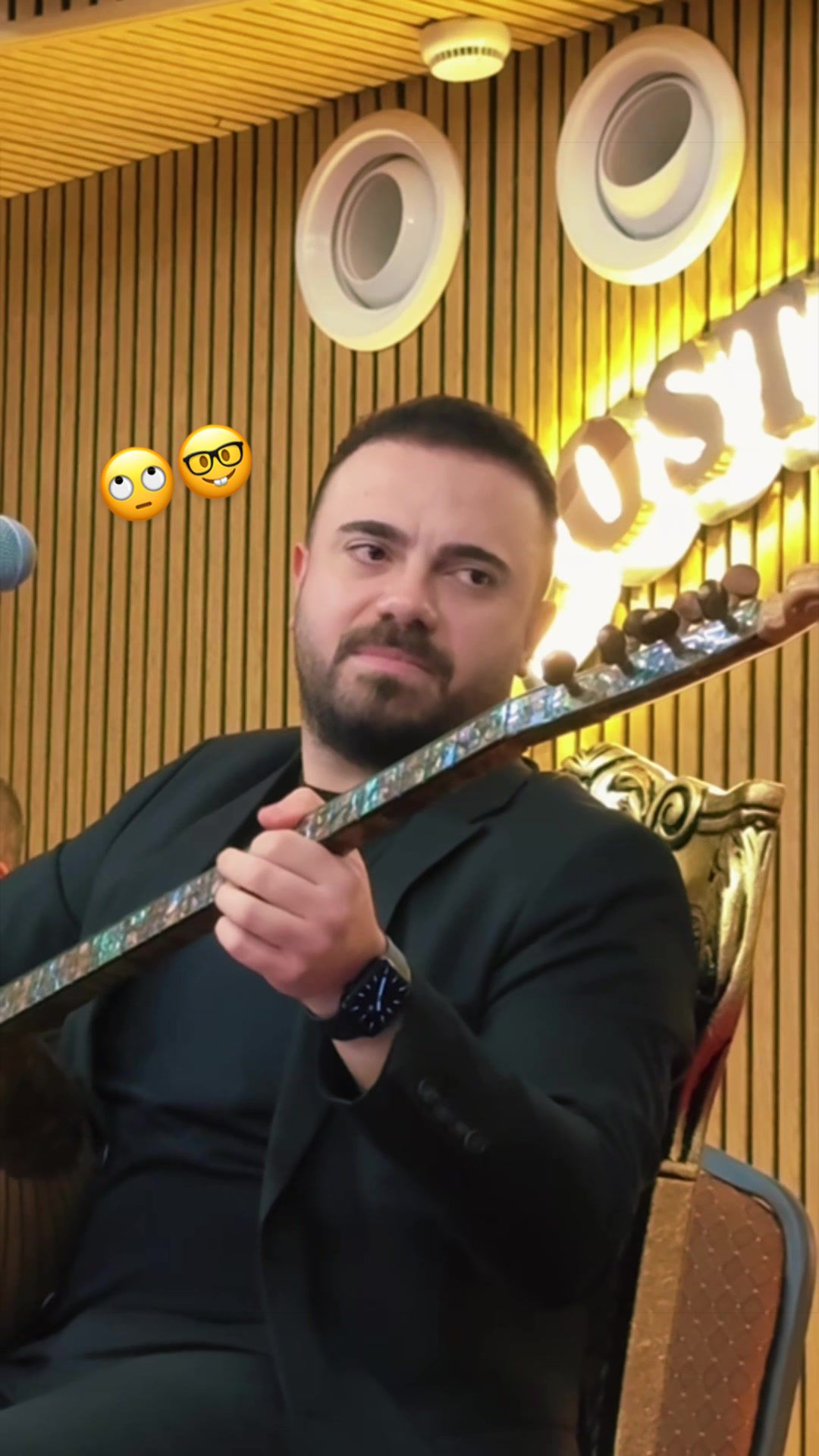 @Anıl Araz