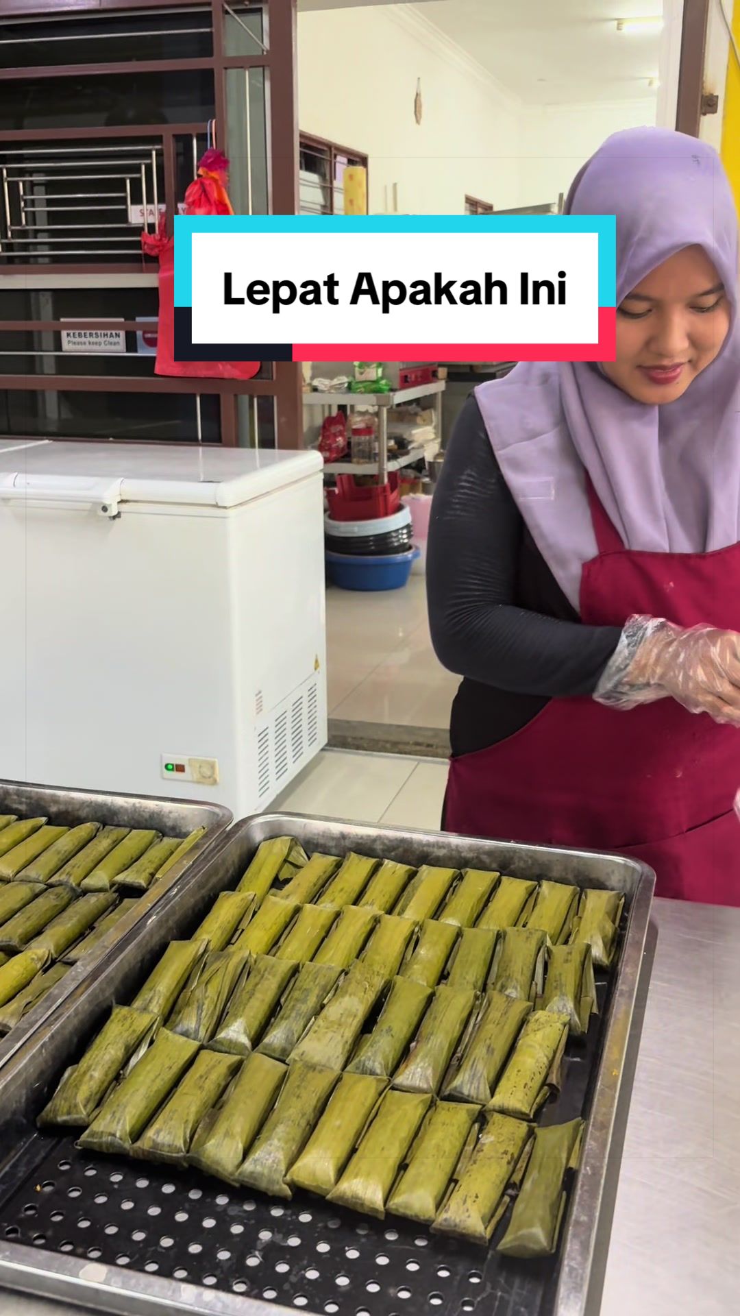 @Pakcik Si Penjual Kuih