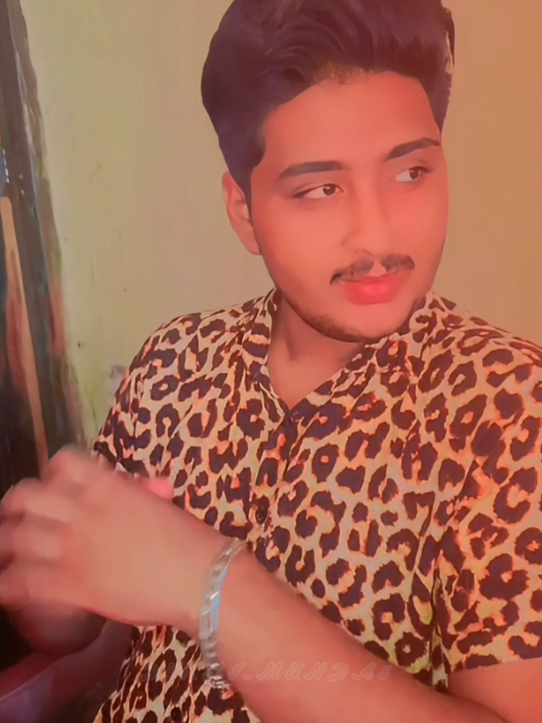 @🇵🇰꧁༺ʍʊռɖǟدکھی༻꧂🇮🇹