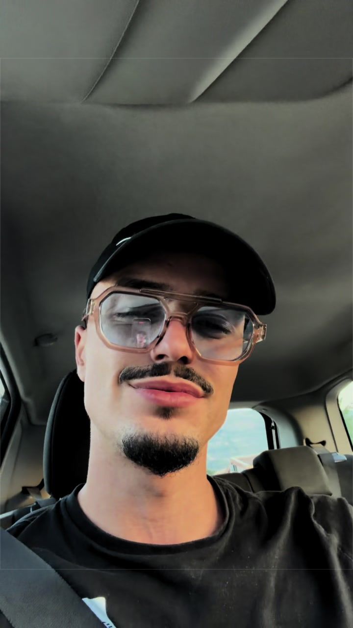 @Taraniš🎹🎸