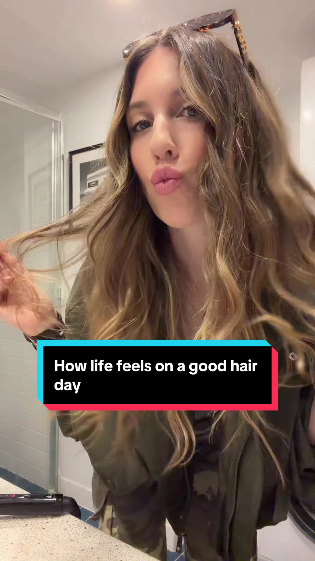 @phoebeparsons__