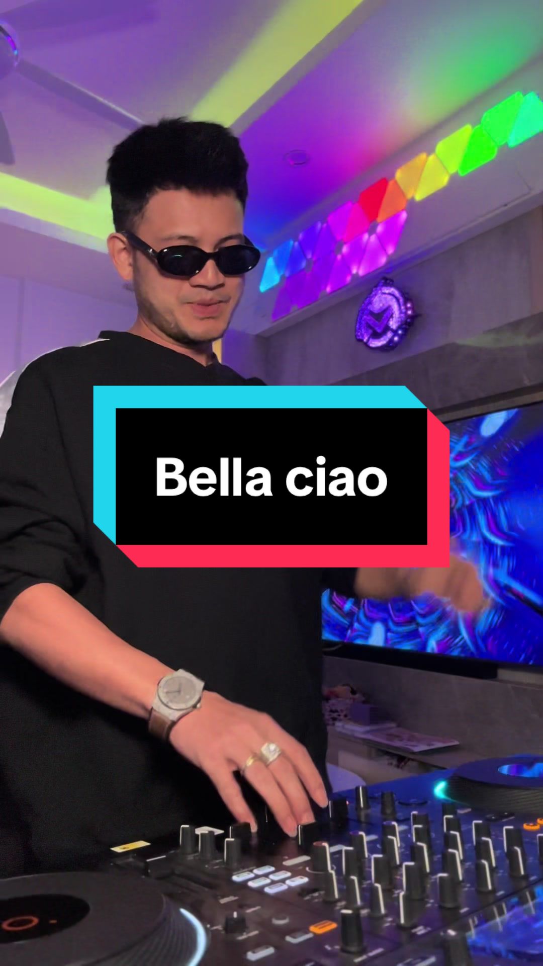 @DJ C&Ocirc;NG MIO