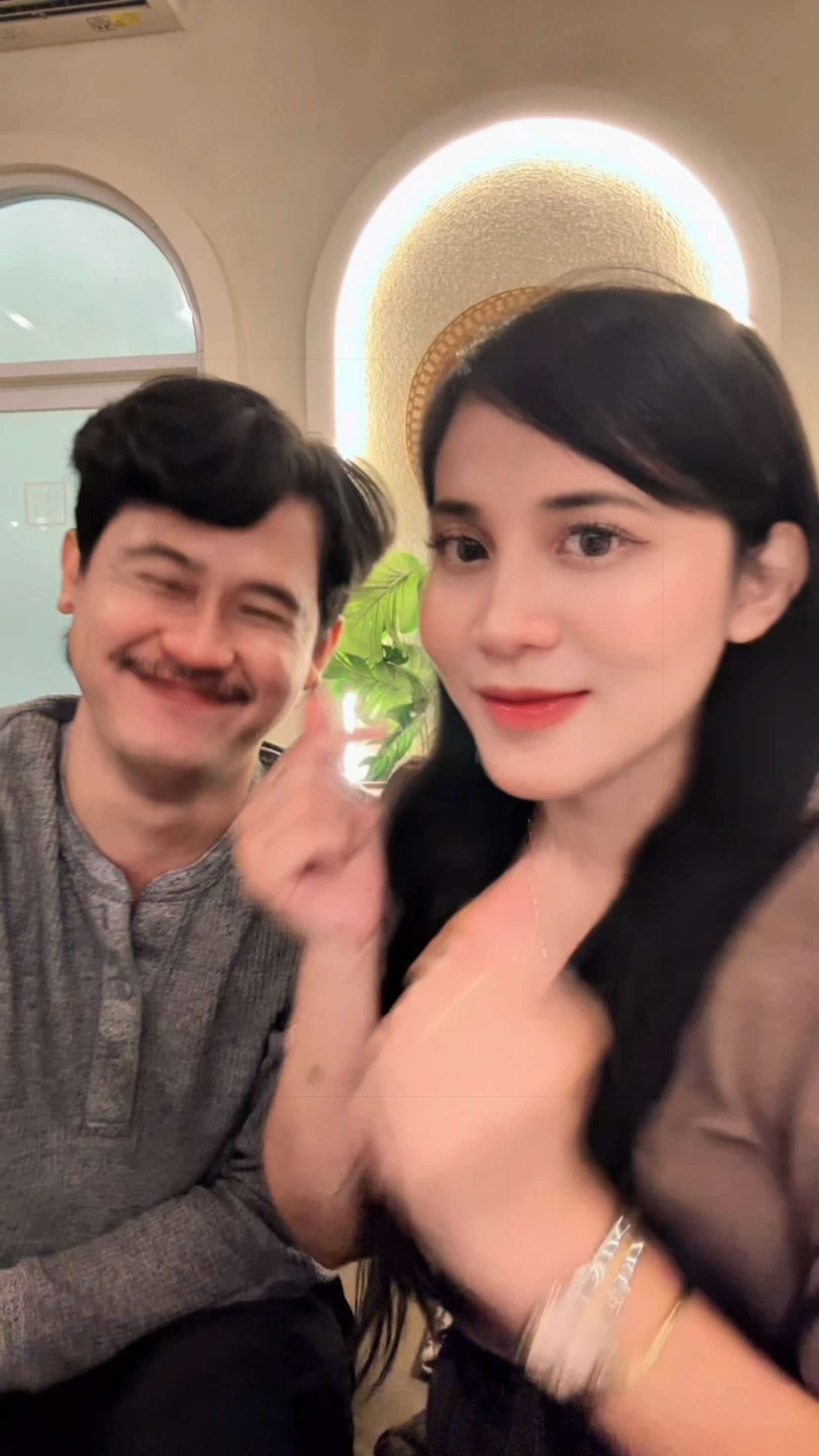 @𝑵𝒐𝒗𝒊𝒂𝒖˚✿˖ | Spill Disini