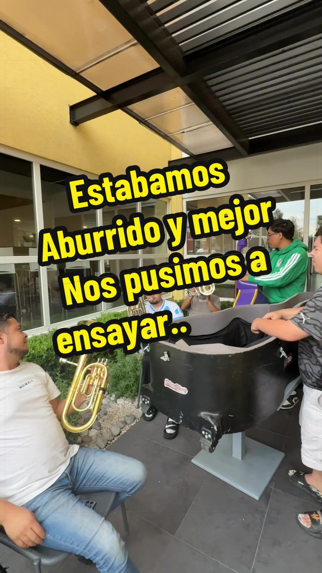 @Adair Moreno Tuba