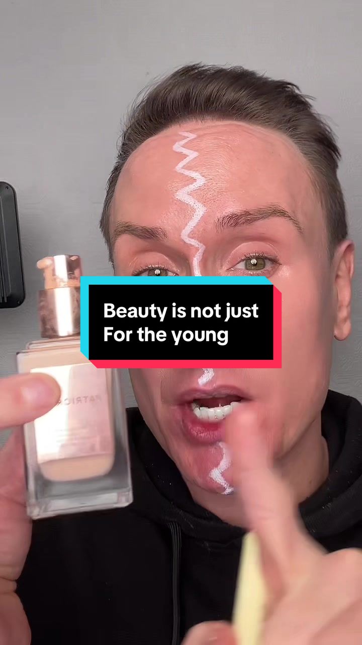 @Mister.makeupartist (Trevor)