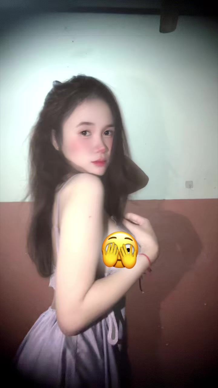 @2004🦋💫