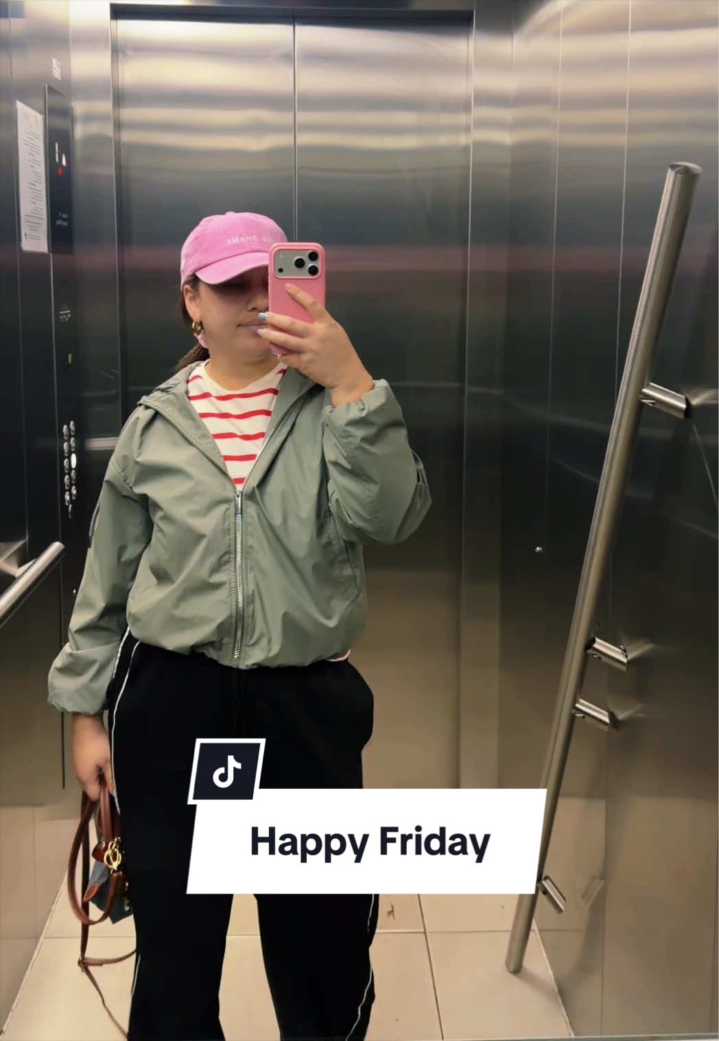 @Juanita | Travel + Lifestyle