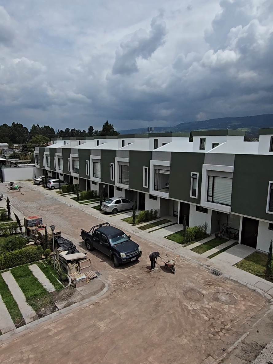 @Luz Pachacama | Arq.