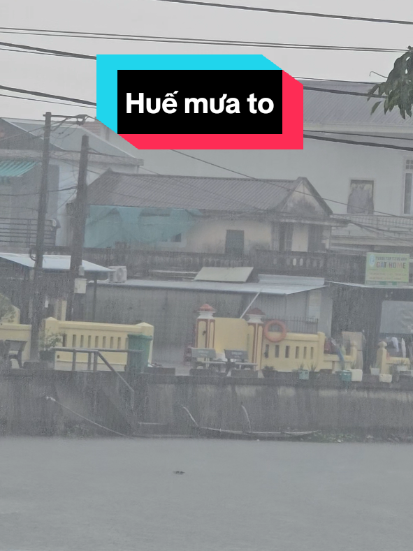 @Huế Review