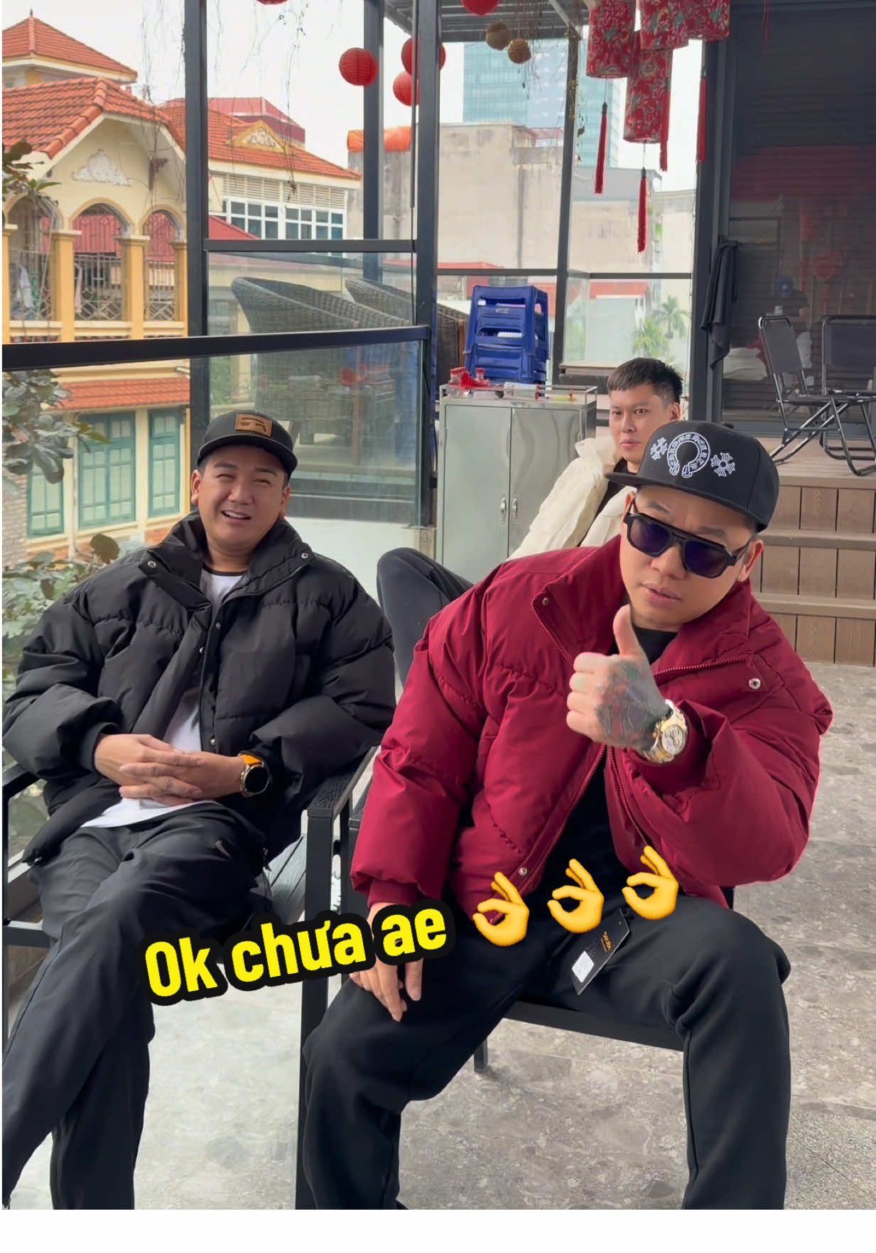 @C&ocirc; L&ocirc; Nhu&ecirc; R&igrave; Viu