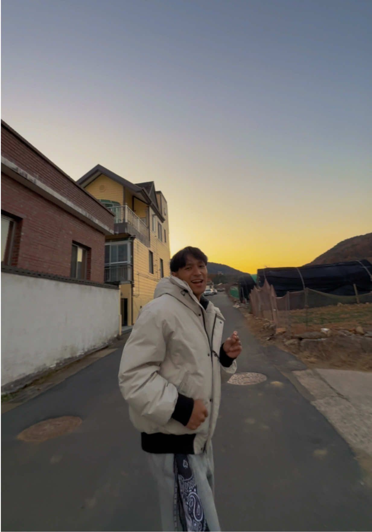 @RAKAL BOMZAN🇰🇷🇳🇵