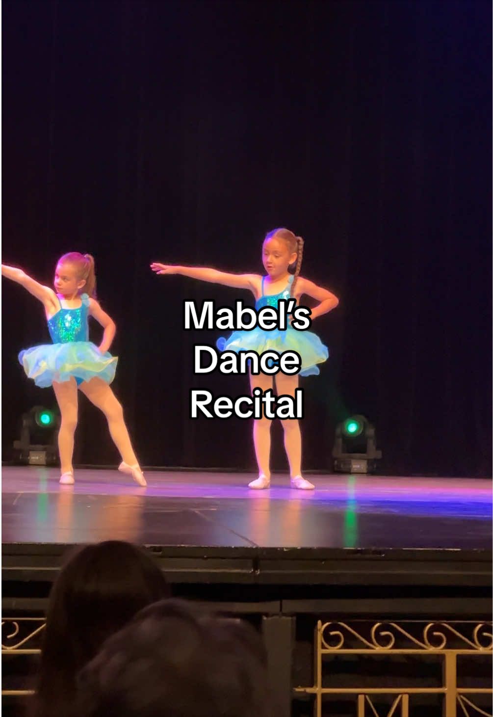 @Lindsay Hart