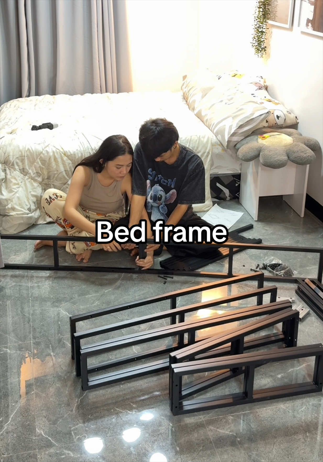 @Hazelpetipit