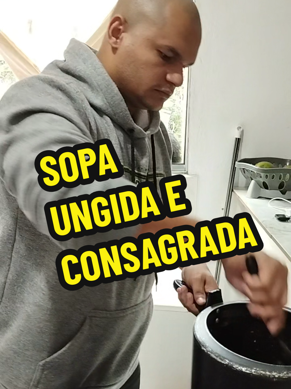 @Bispo Wanderson/Bispa Michele
