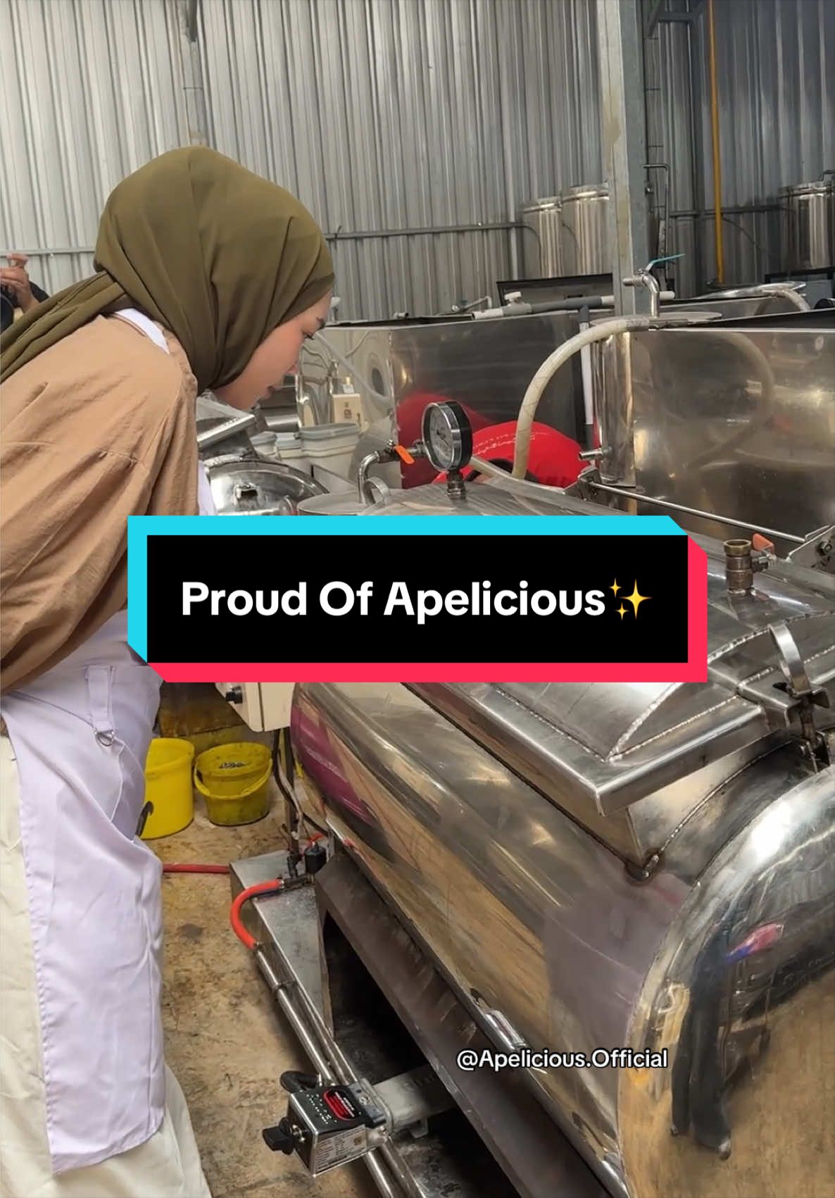 @APELICIOUS OFFICIAL