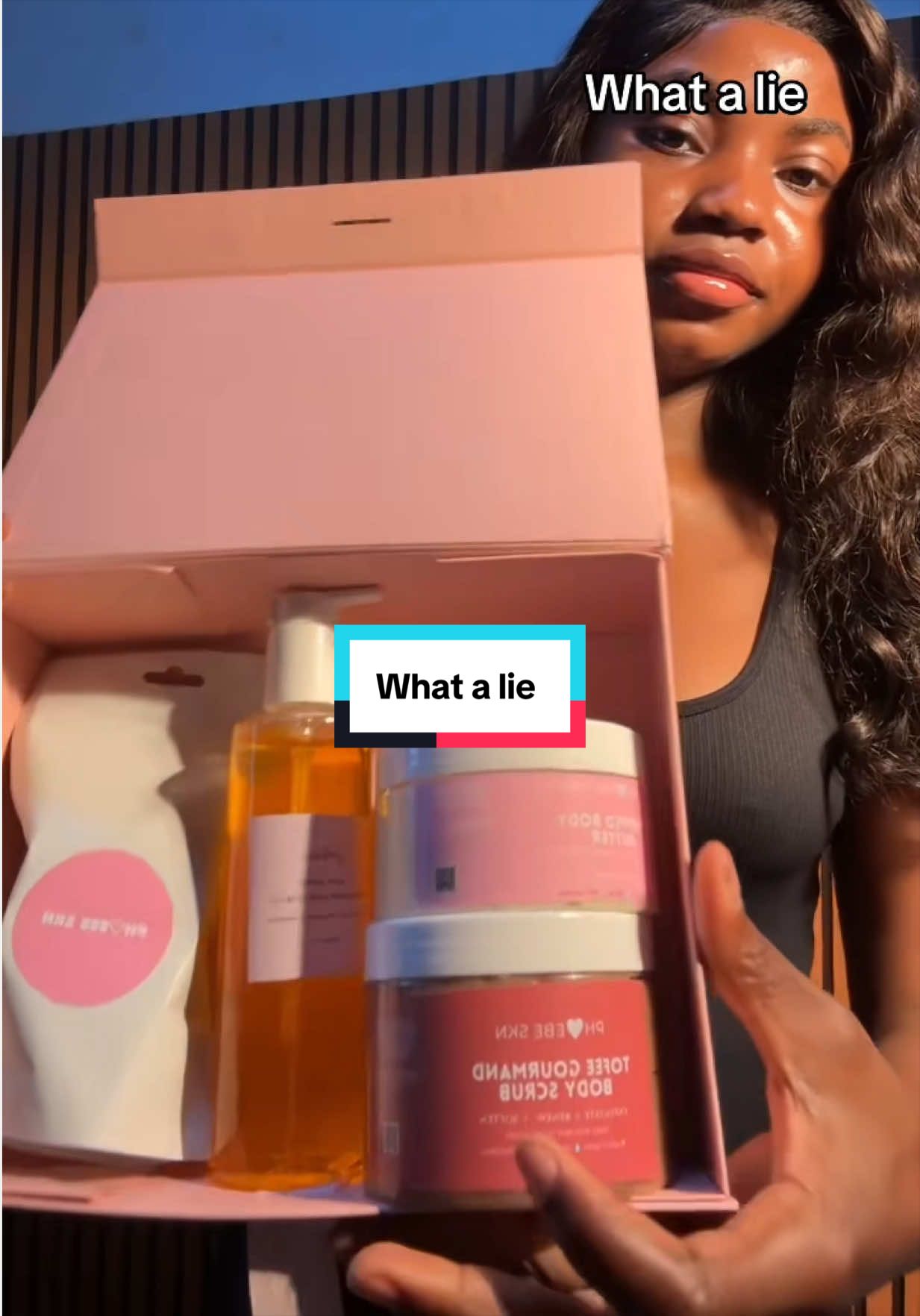 @phoebesknbeauty