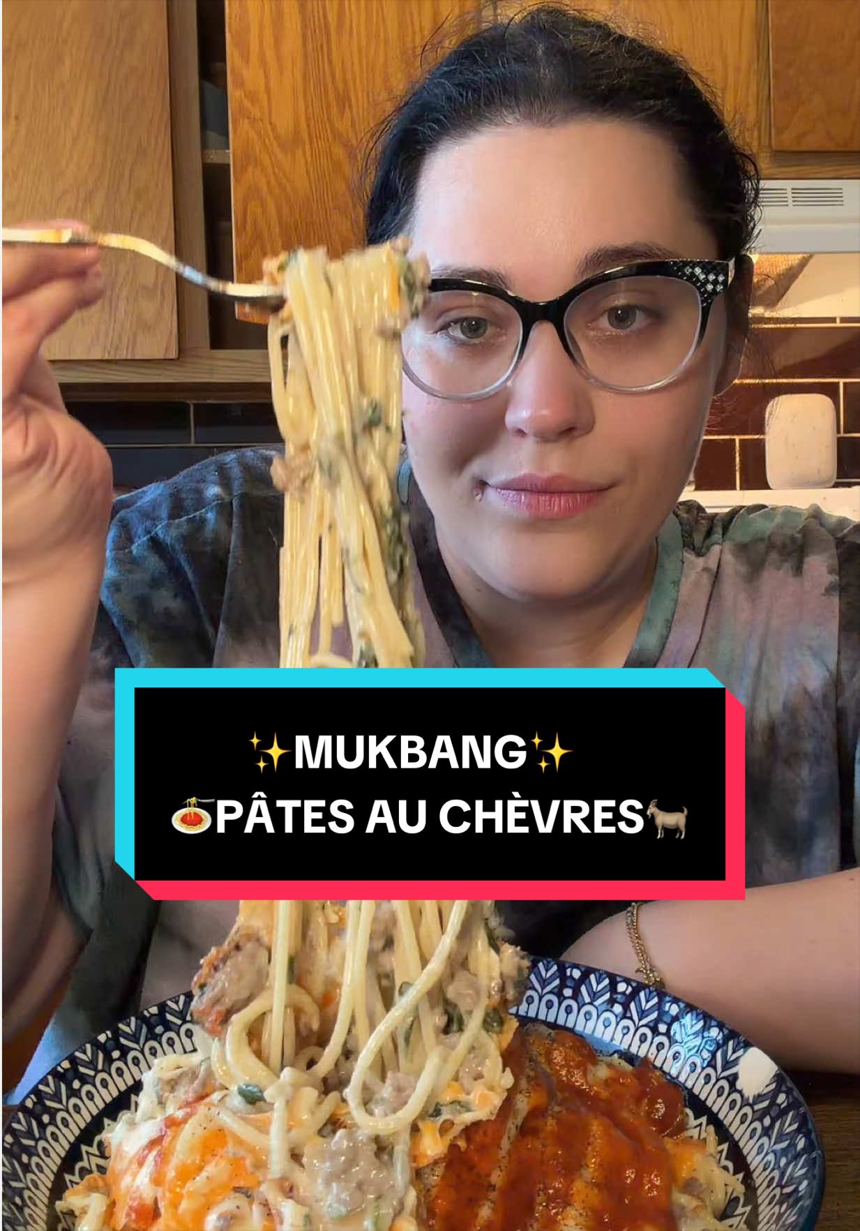 @𝓣𝓱𝓮𝓜𝓸𝓷𝓽𝓻𝓮𝓪𝓵𝓖𝓲𝓻𝓵