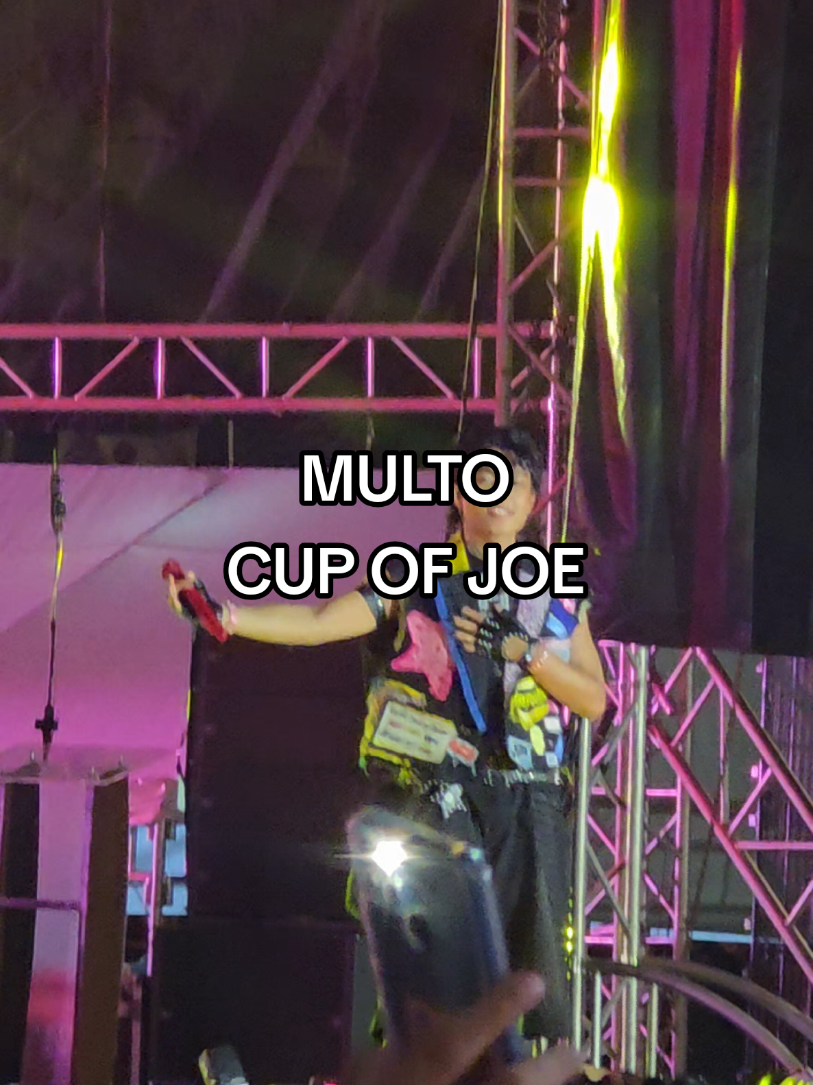 @janela