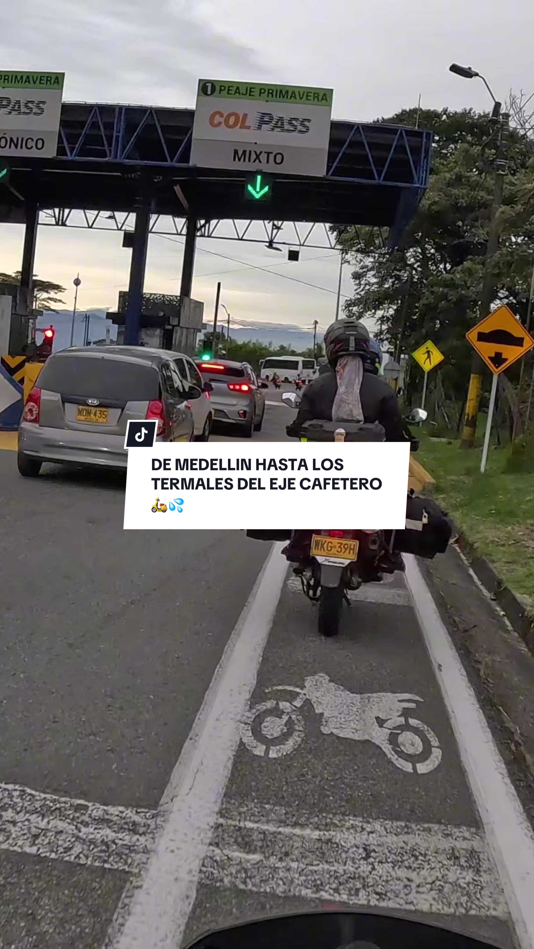 @Aparcharpues
